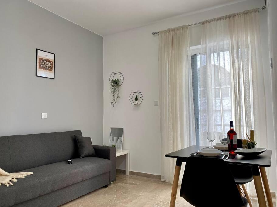Modern & Cozy Apartment In The Heart Of Kos '9' Exteriér fotografie